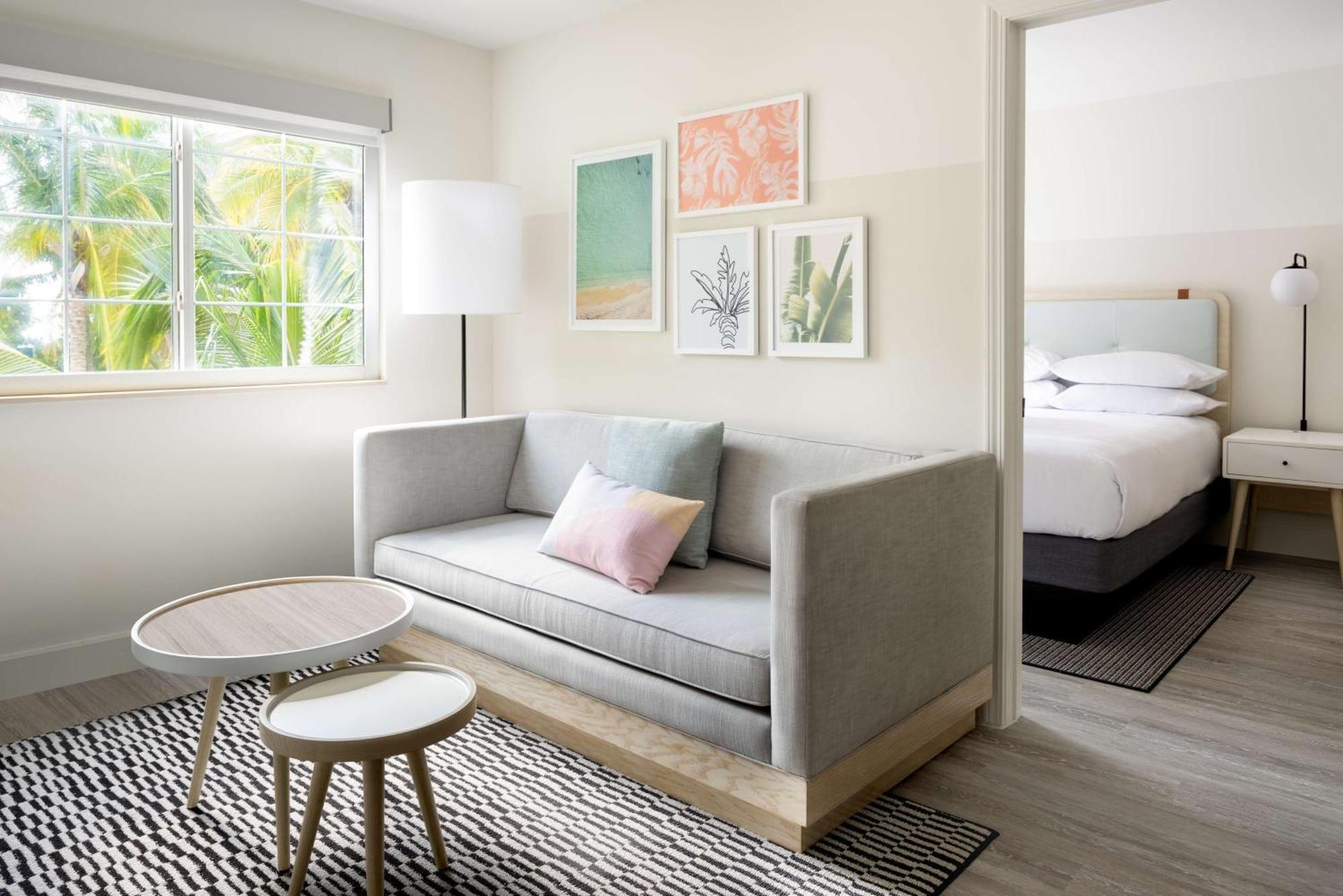 Hampton By Hilton Grand Cayman Seven Mile Beach Джордж Таун Екстериор снимка
